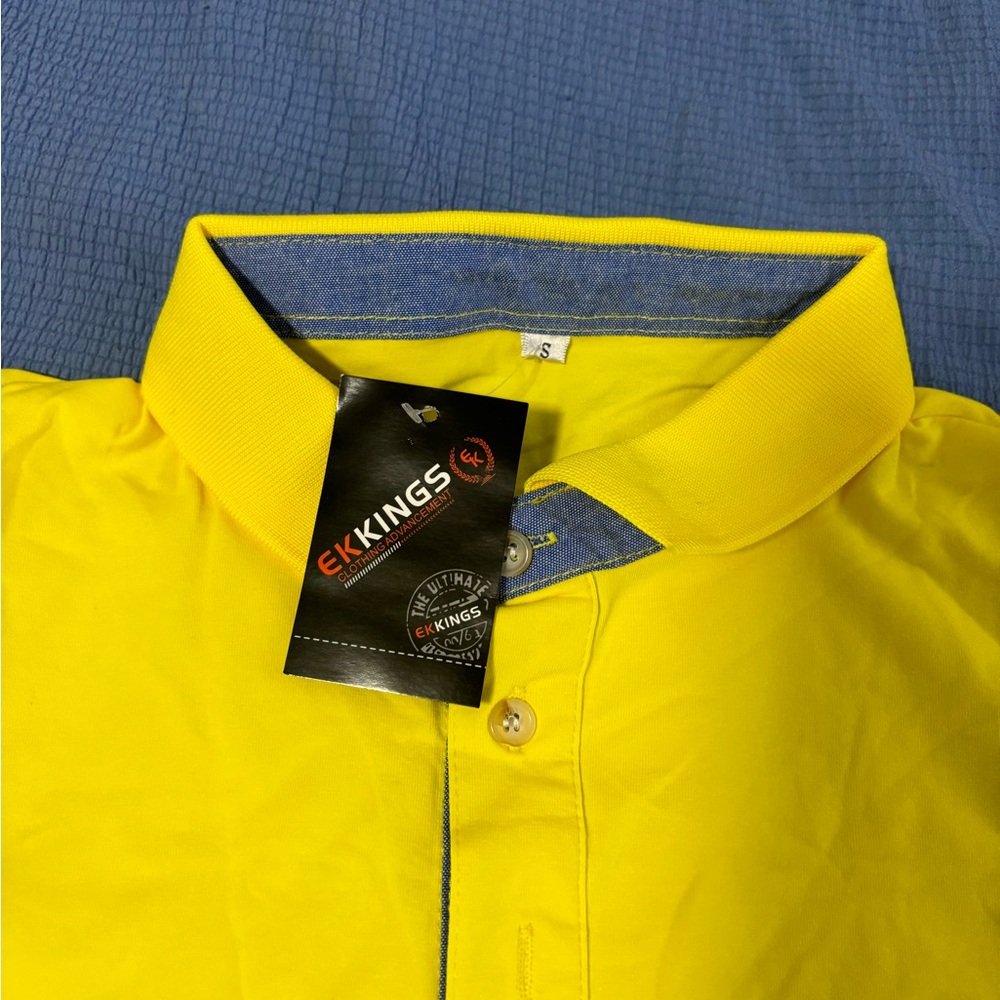 Prada Milano polos t shirt Men, boys short sleeve yellow size:S New